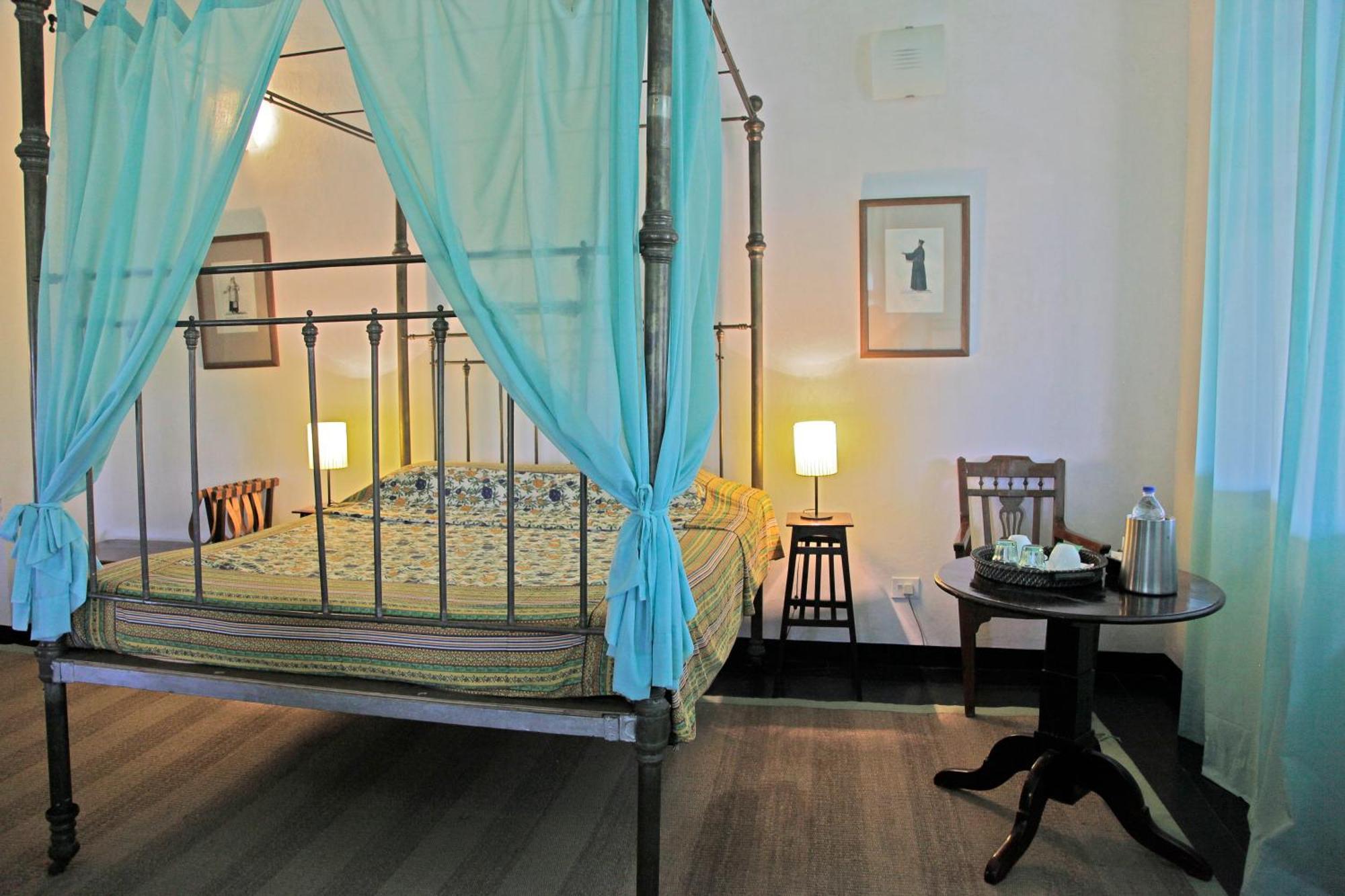 Neemrana'S - Bungalow On The Beach Tharangambadi Extérieur photo